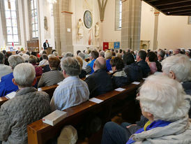 Feierlicher Gründungsgottesdienst der Pfarrei St. Heimerad (Foto: Karl-Franz Thiede)